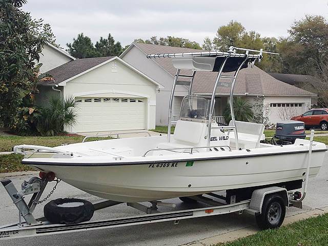 1999 Century Bay Boat 1901 with SG300 Boat T-Top