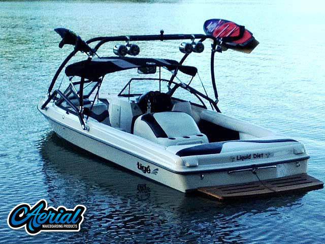 1998 Tige pre2200i with Airborne 2.0 Wakeboard Tower