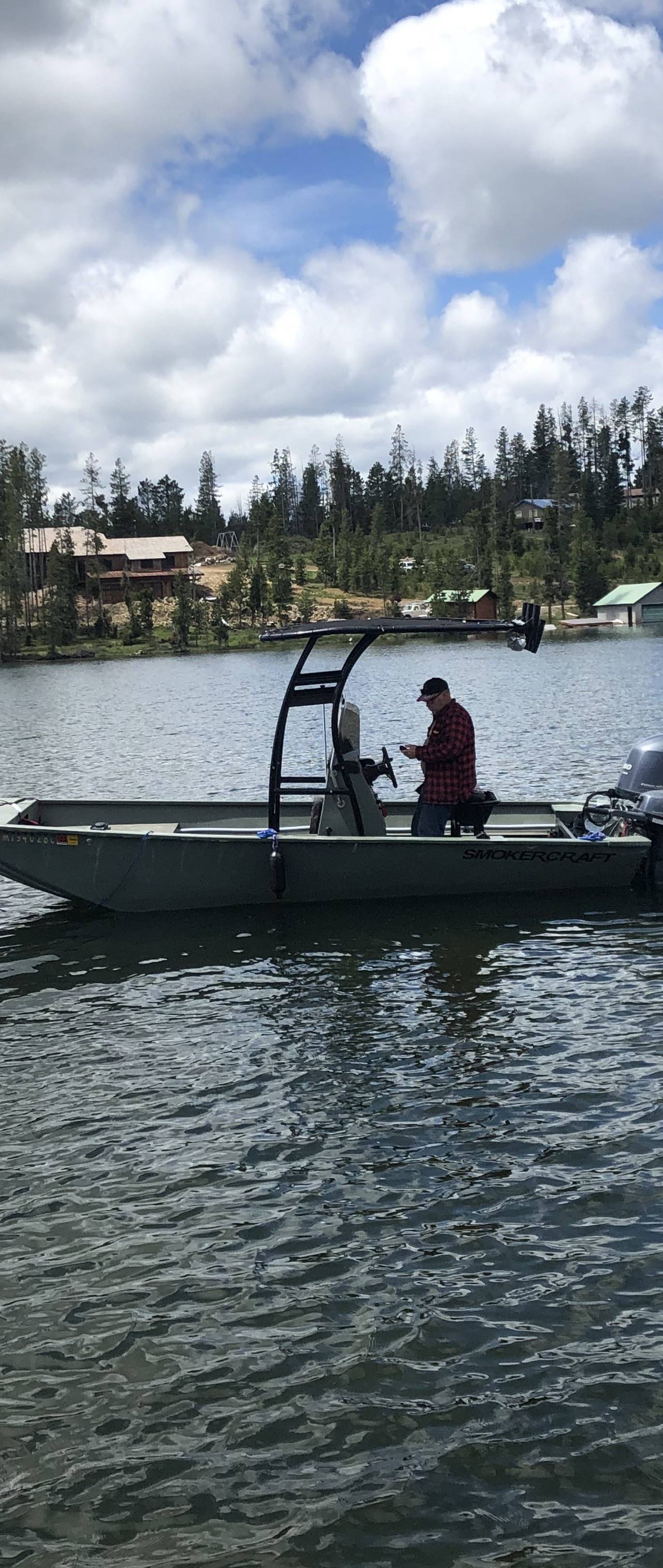 2017 Smoker Craft 1866 Sportsman with SG300 Boat T-Top