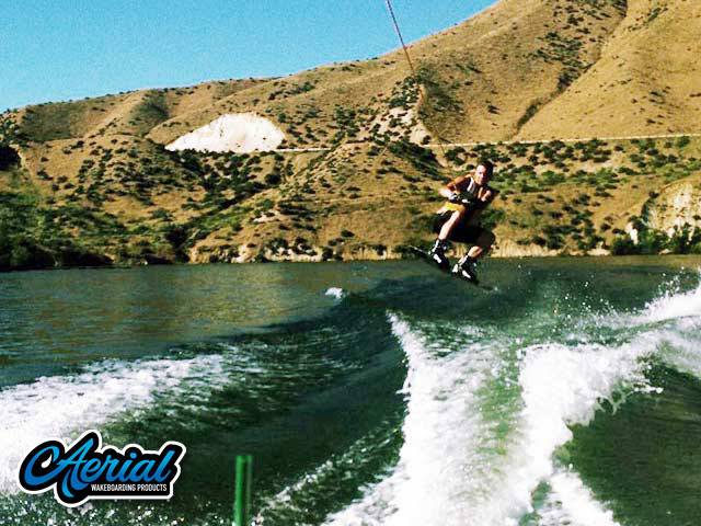 2005 Bayliner Bowrider 185 with Ascent Wakeboard Tower