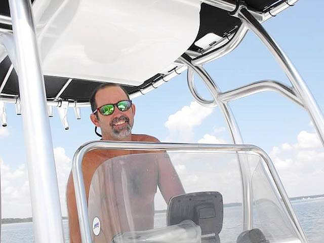 2004 Sea Pro 21' with SG600 Boat T-Top