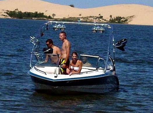 1995 Mastercraft 225 VRS with Assault Wakeboard Tower