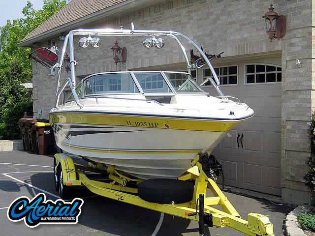 1990 Sea Ray 190 with Airborne 2.0 Wakeboard Tower