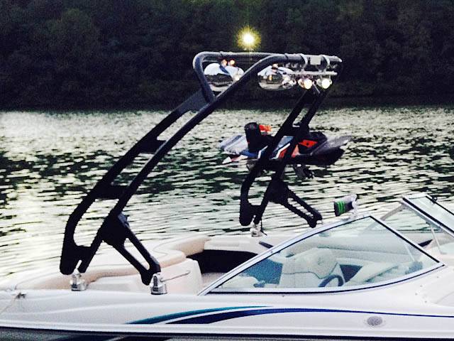 1998 Sea Ray 180BR with FreeRide Wakeboard Tower