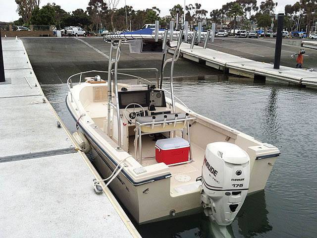 1986 Sea Ox 20' CC with SG600 Boat T-Top