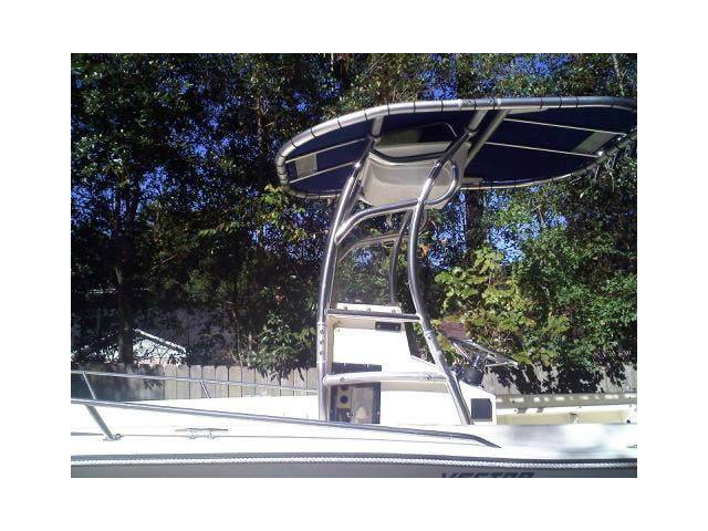 1990 Hydra-Sports Vector 2200 CC with SG600 Boat T-Top