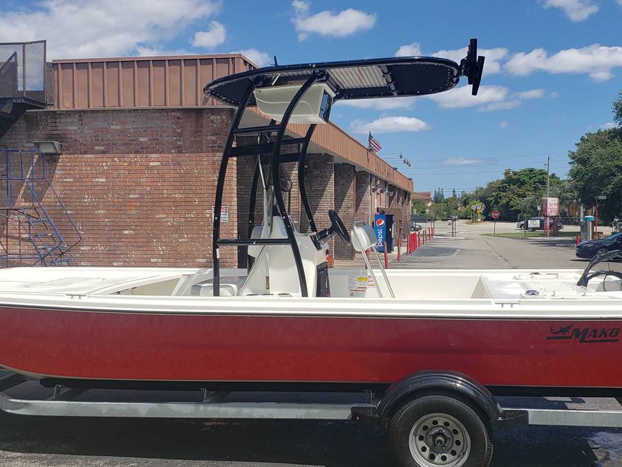 2021 Mako Skiff 19ft with SG300 Boat T-Top