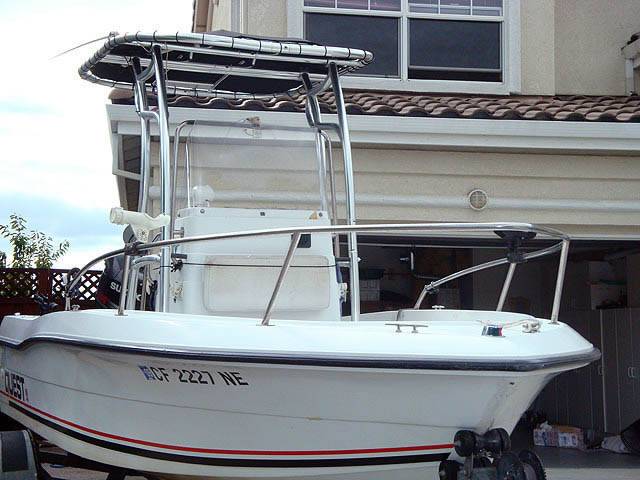 1991 Four Winns Quest 187 with SG600 Boat T-Top