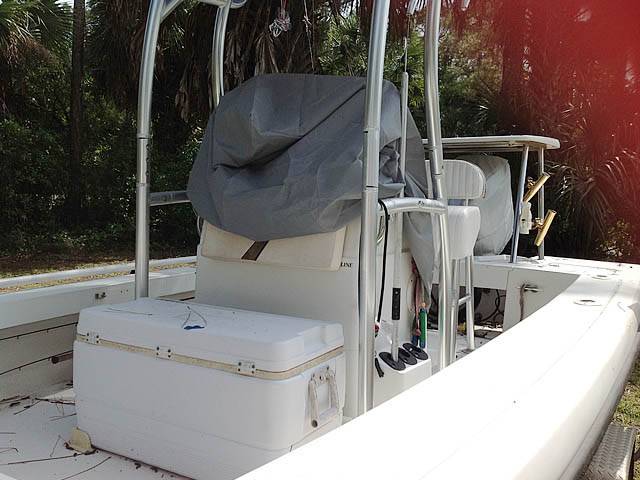 1996 Action Craft Coastline Island Runner 21' with SG600 Boat T-Top