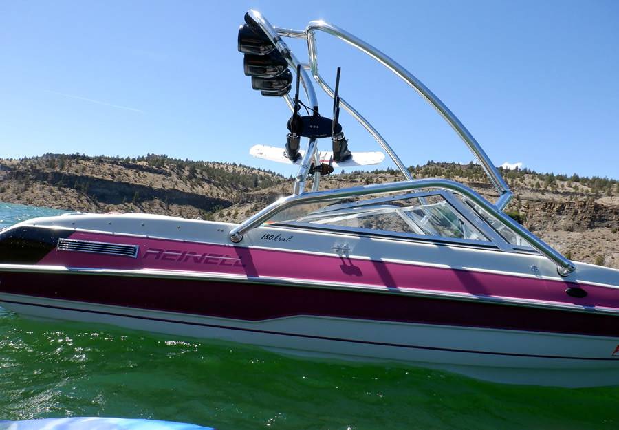 1993 Reinell BRXL with Airborne Wakeboard Tower