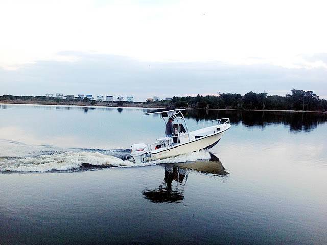 2000 Offshore 19' with SG600 Boat T-Top