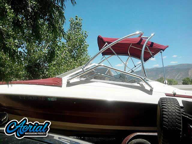 1994 Maxum 2300sr with Airborne 2.0 Wakeboard Tower