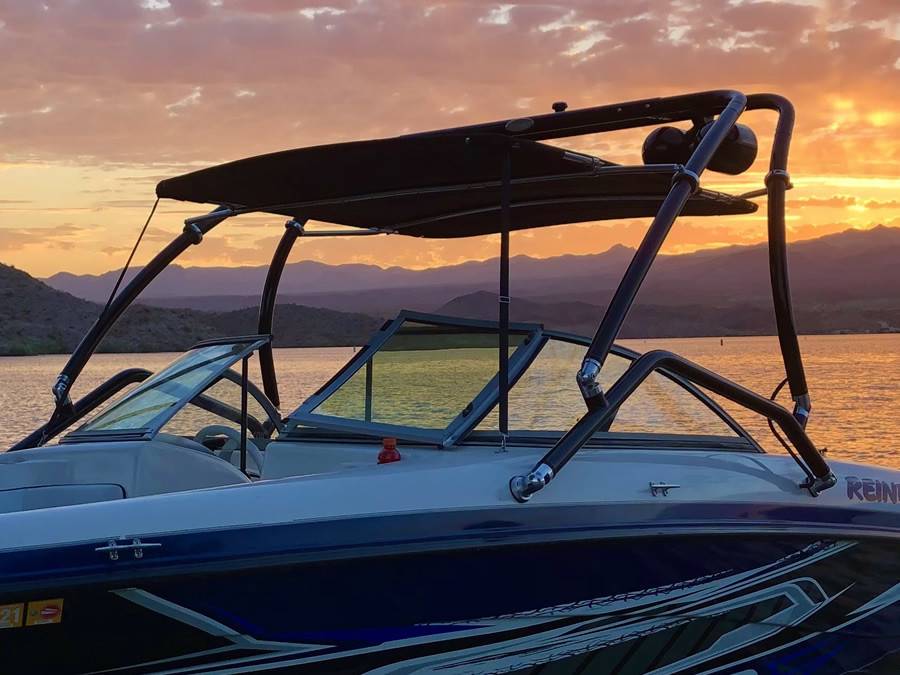 2007 Reinell 207S with Airborne Wakeboard Tower