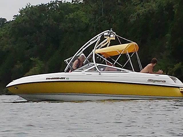 2003 Bryant 214 with Ascent Wakeboard Tower